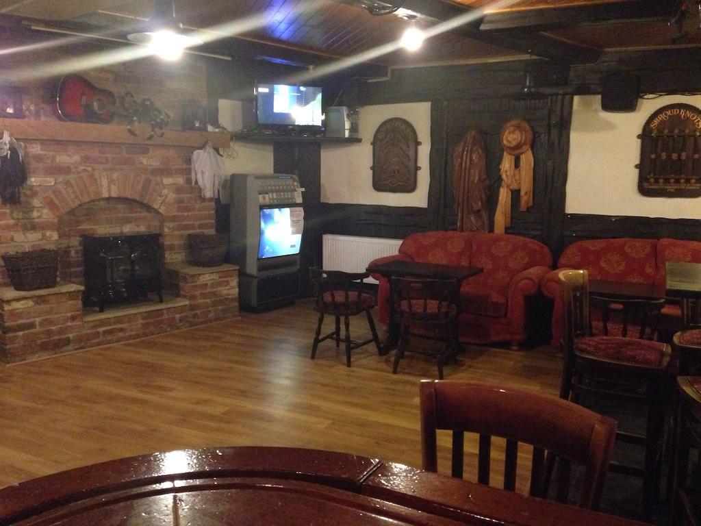 The Fleet Inn Guesthouse & Restaurant Кіллібеґс Екстер'єр фото